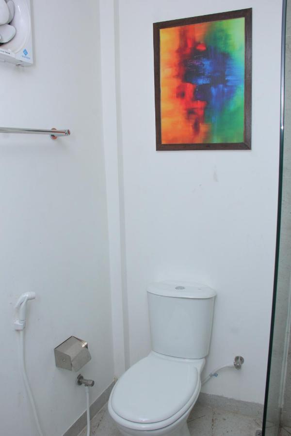 Hotel Zakaria International Dhaka Bagian luar foto
