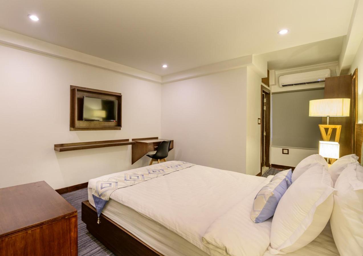 Hotel Zakaria International Dhaka Bagian luar foto